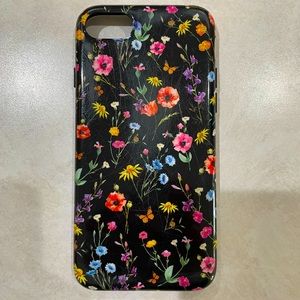 Velvet Caviar iPhone SE/8/7 Case